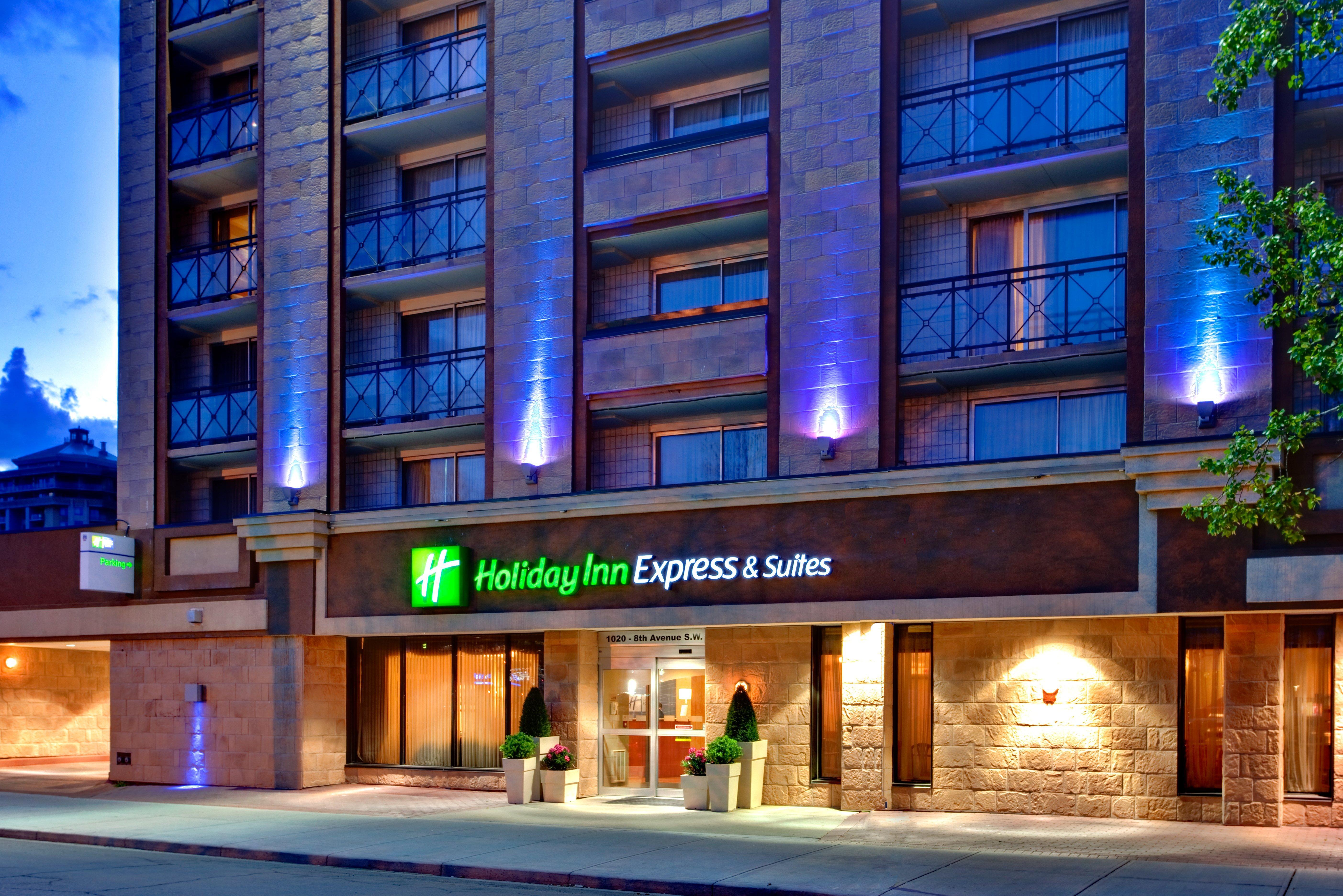 Holiday Inn Express And Suites Calgary By Ihg Eksteriør billede