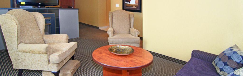 Holiday Inn Express And Suites Calgary By Ihg Eksteriør billede