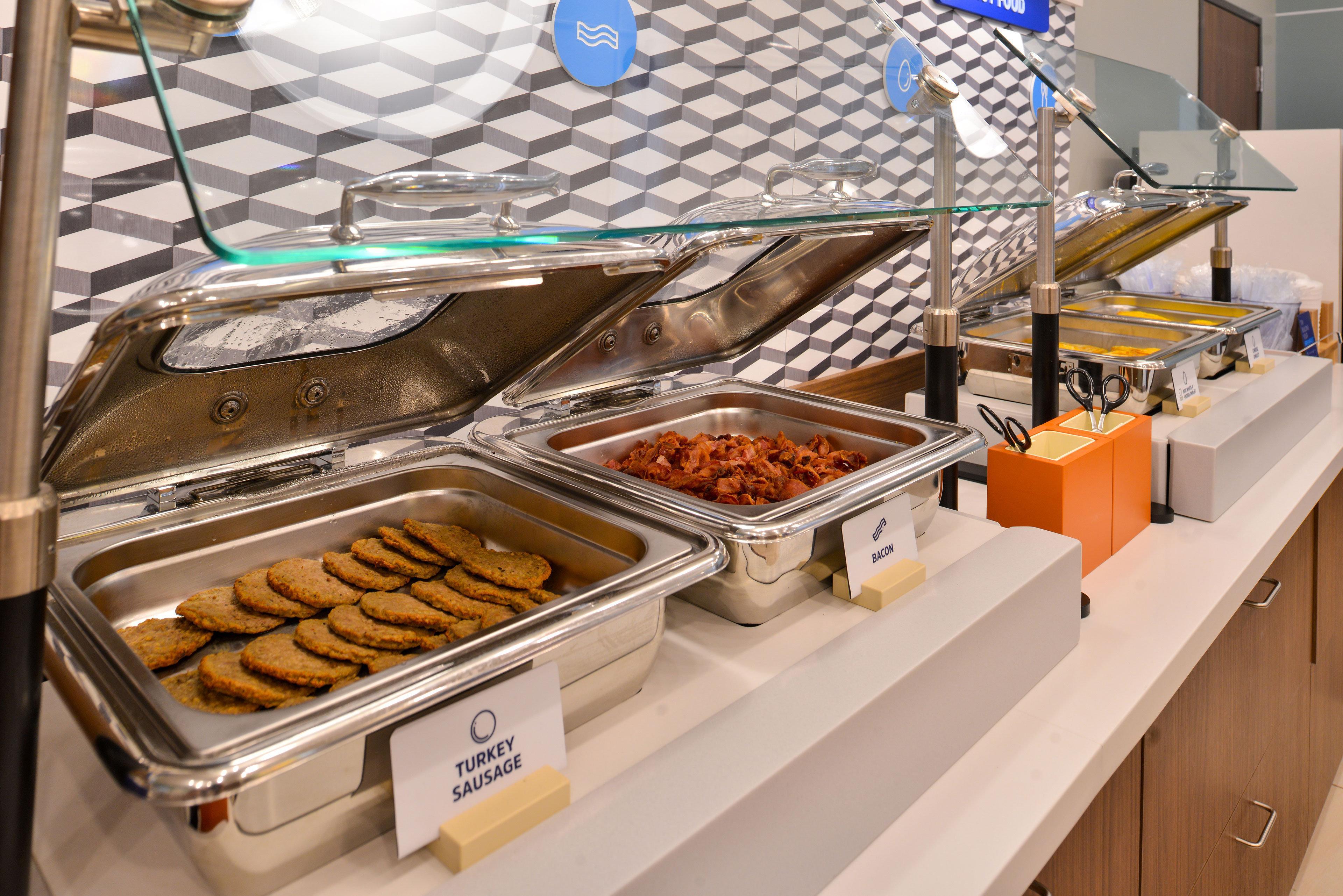 Holiday Inn Express And Suites Calgary By Ihg Eksteriør billede