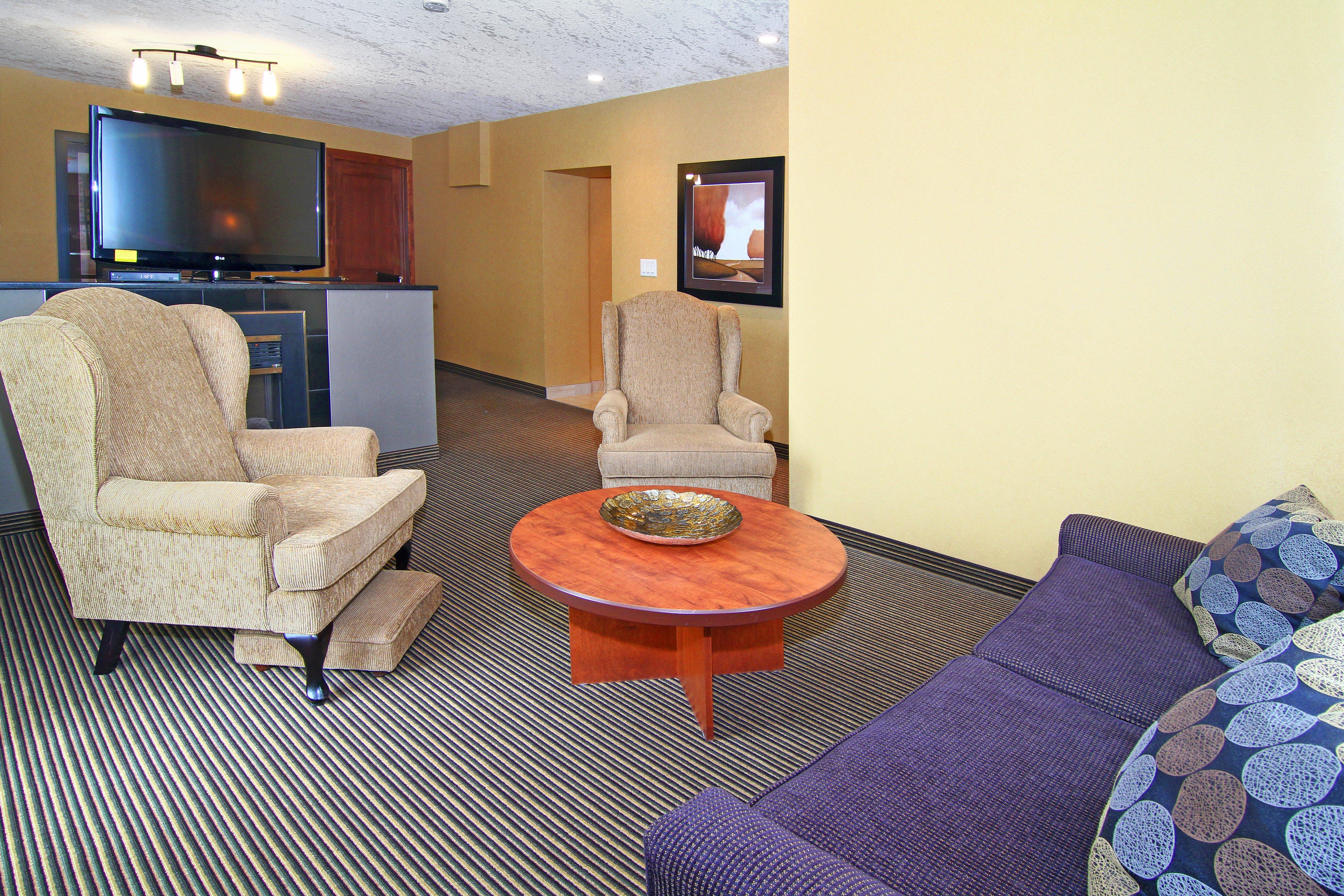 Holiday Inn Express And Suites Calgary By Ihg Eksteriør billede